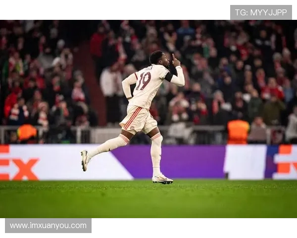 拜仁赛后评分分析凯恩表现出色基米希金玟哉评分低迷